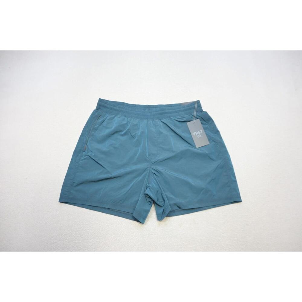 VRST Nylon Gym Shorts Wicking Performance Lined W/Pockets 5" INS Mens Large NWT